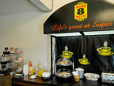 Super 8 By Wyndham Bridgeton/Arpt/St Louis Area Hotel Restaurant photo